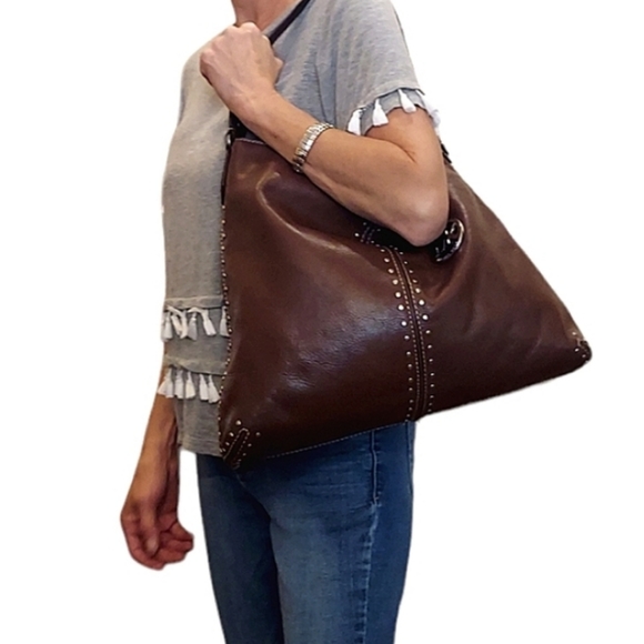 MICHAEL Michael Kors Handbags - Michael Kors Astor Studded Leather Shoulder Bag Like New!